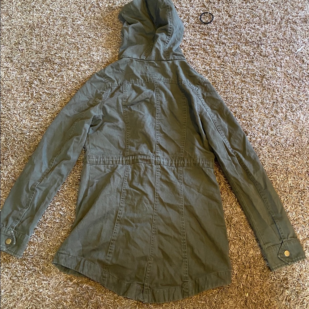 Jacket. - Picture 2 of 3